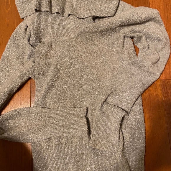 Sparkly cowl neck cache sweater - Picture 4 of 13